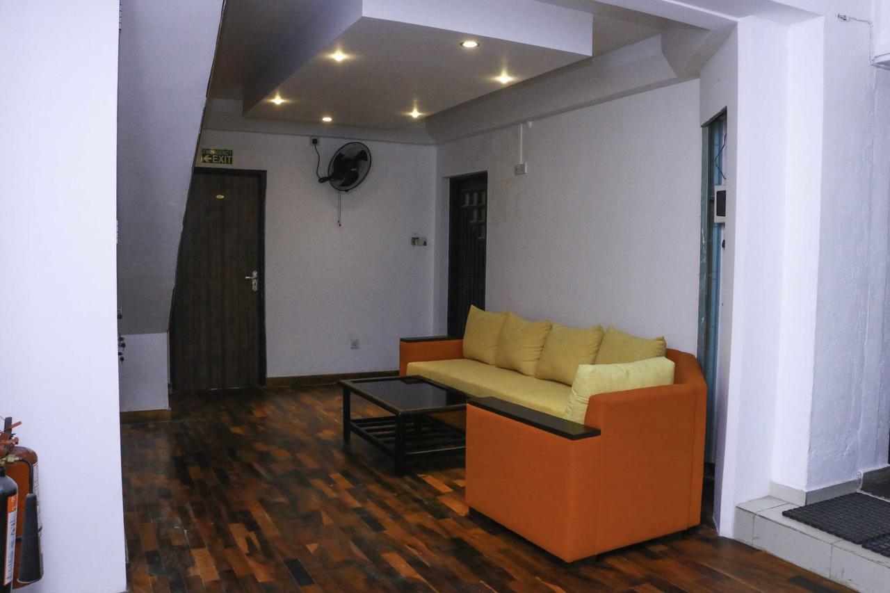 Hotel Sunshine Коломбо Экстерьер фото