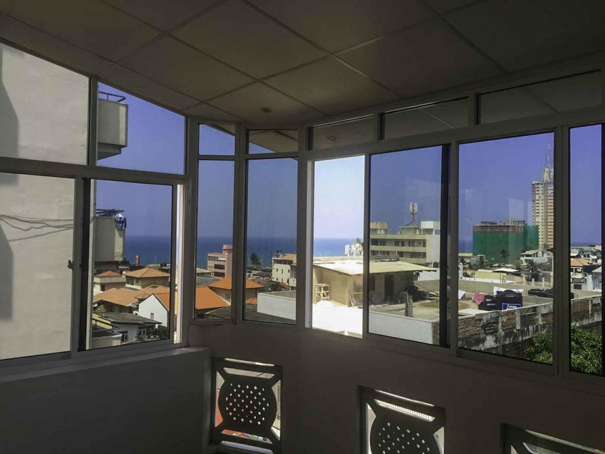 Hotel Sunshine Коломбо Экстерьер фото