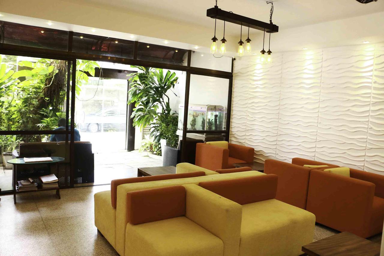 Hotel Sunshine Коломбо Экстерьер фото
